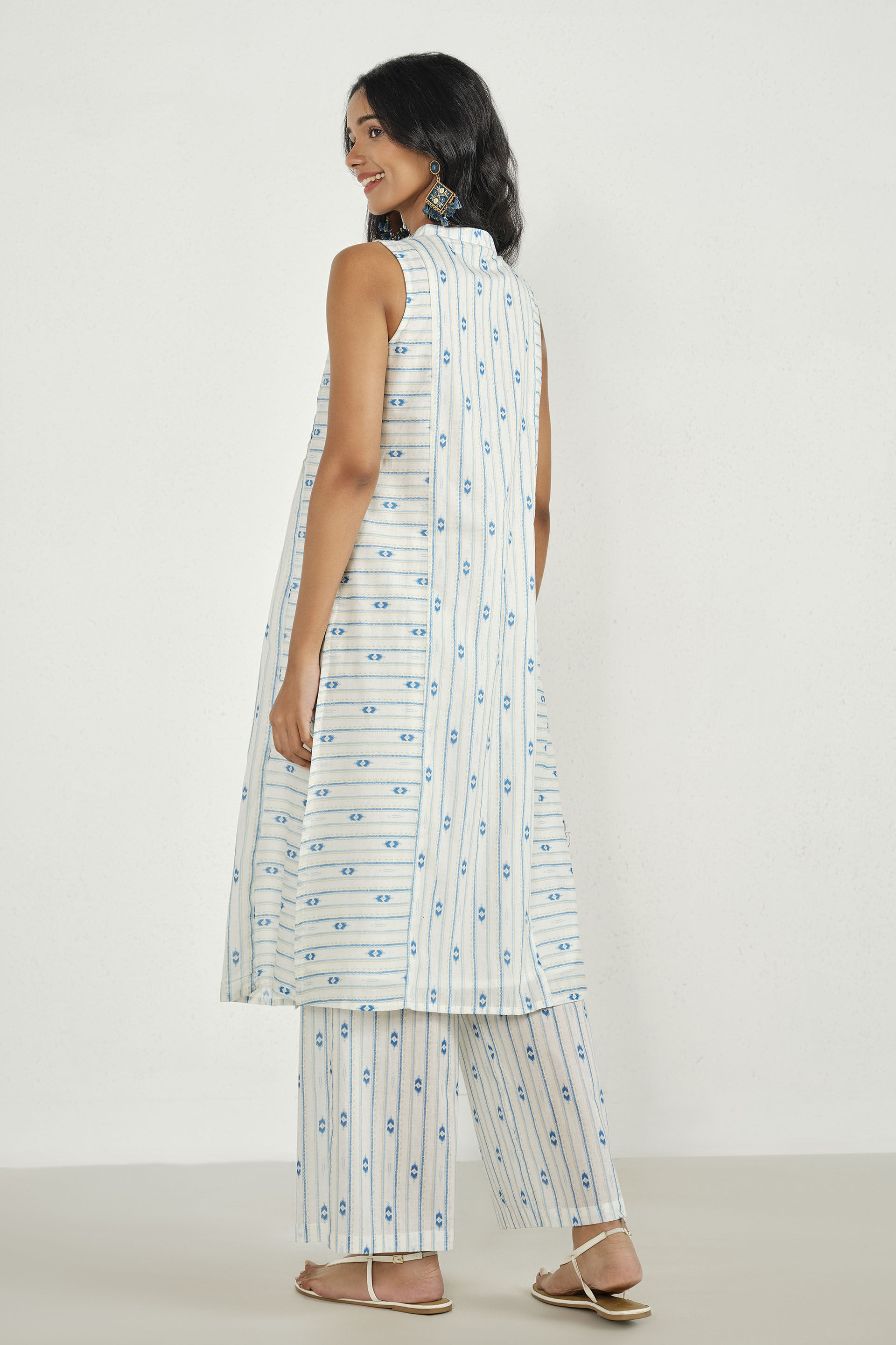 Sharvari Cotton Kurta Set, White, image 6